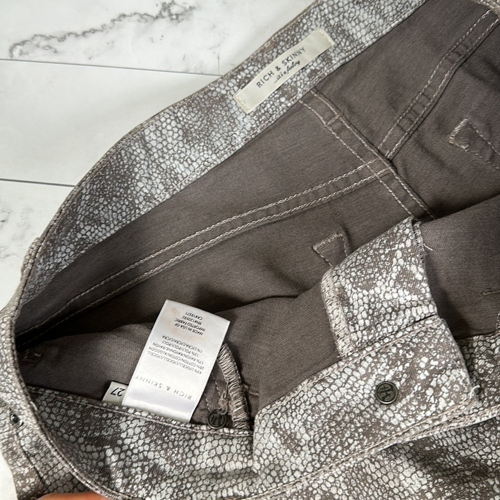 Rich & Skinny shorts, patterned grey and white, Size 27 - Picture 3 of 5